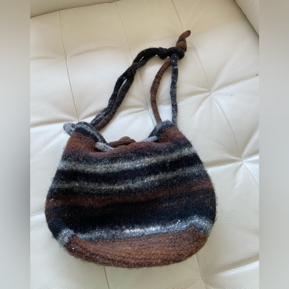 Handmade Felt Purse π€π€π€ - Picture 7 of 7